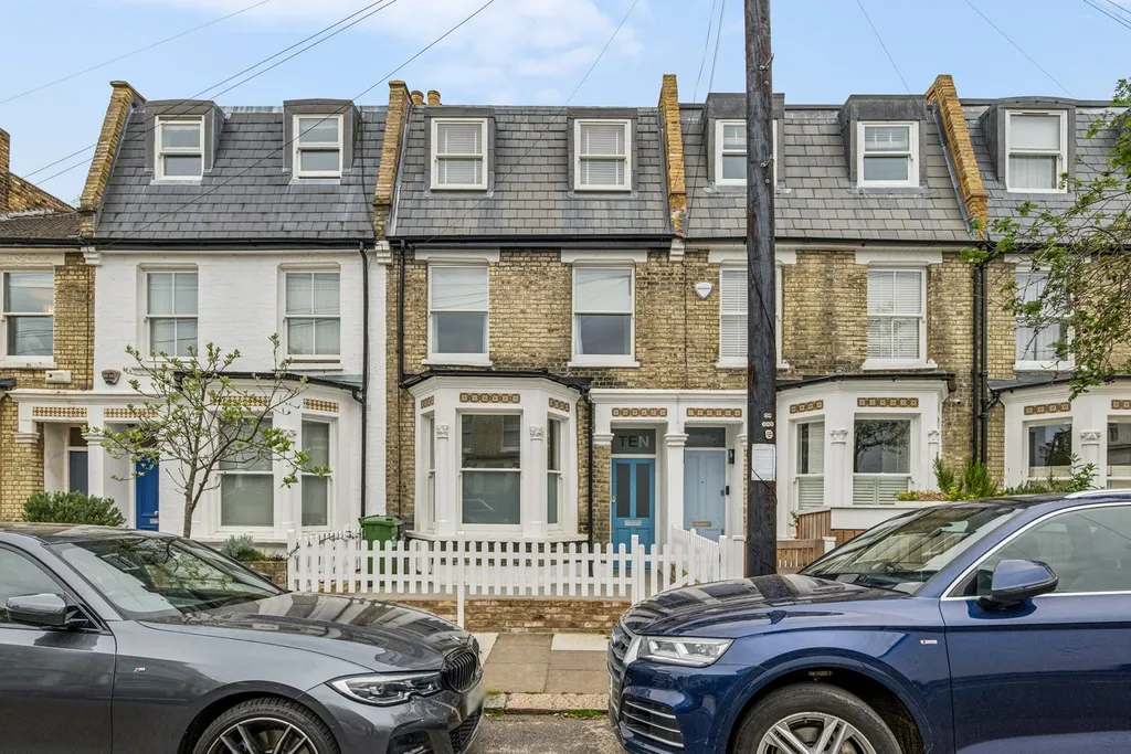 House in London, Hammersmith - More