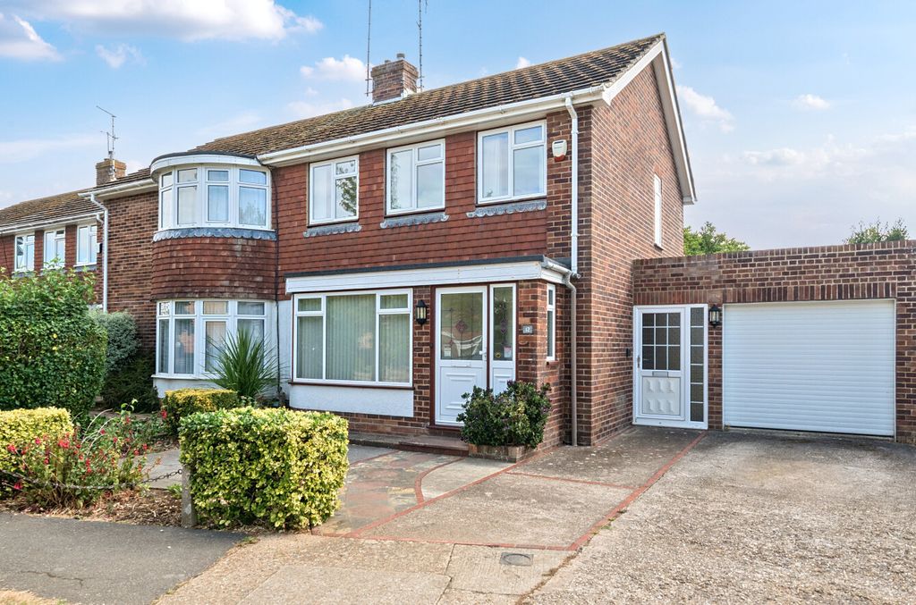 Property photo 1 of 9 1504273-25-6A881A...
