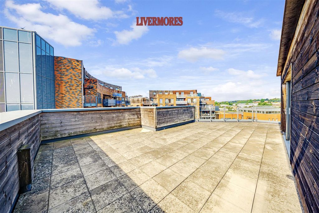 Property photo 3 of 12 Private Terrace