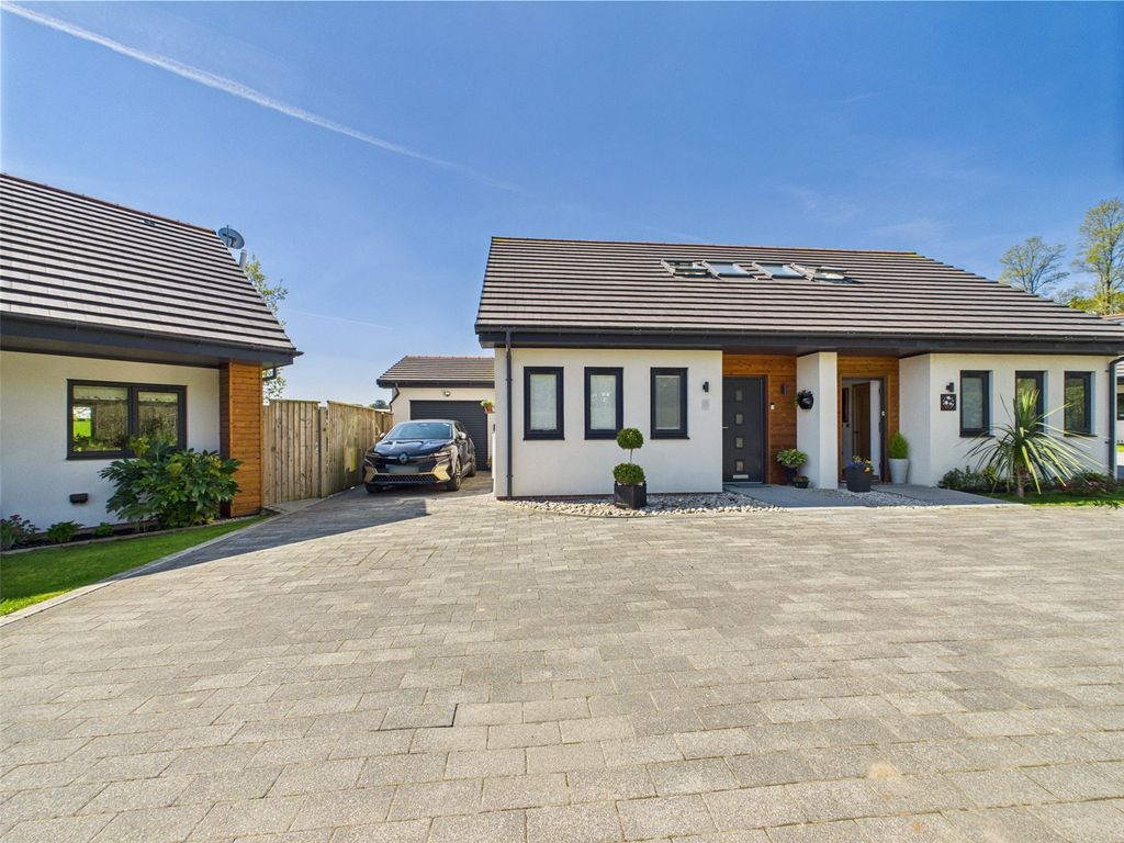Property photo 1 of 13 Picture No. 01