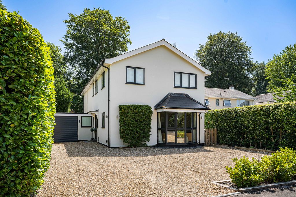 Property photo 1 of 29