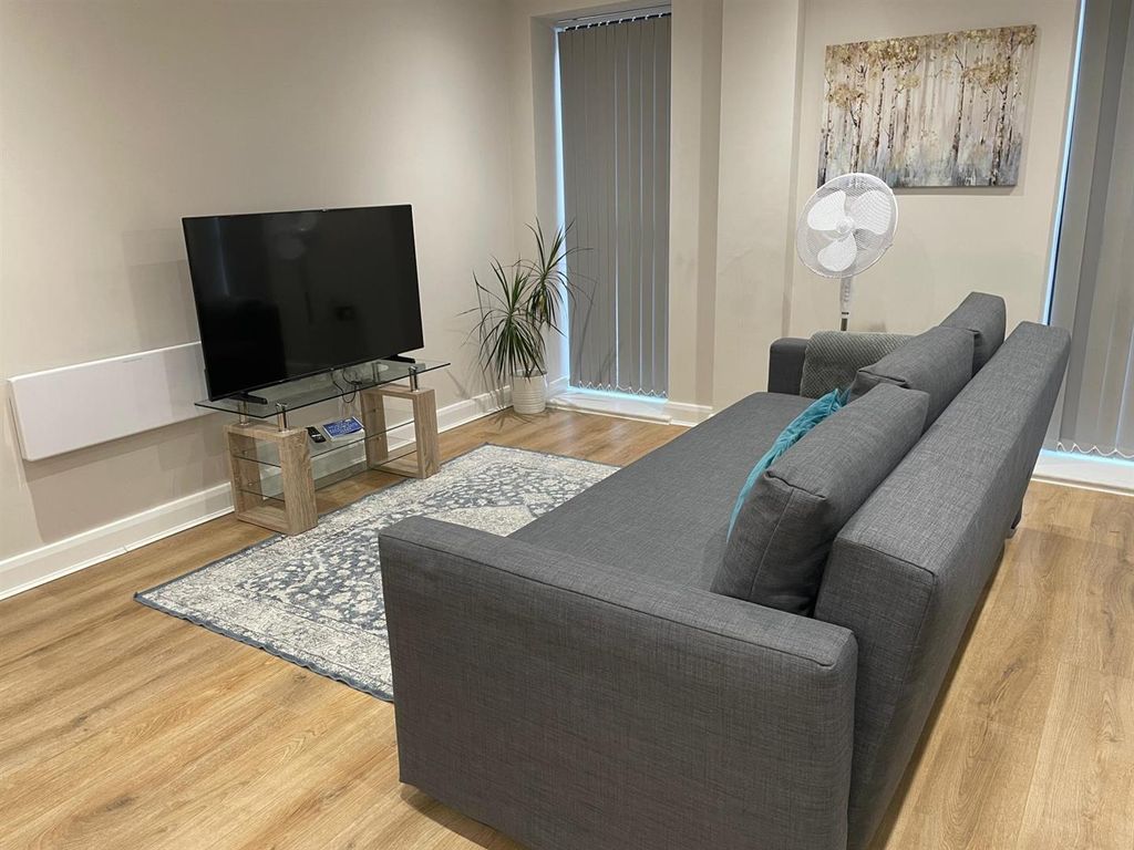 Property photo 2 of 10 Whatsapp Image 2025-07-29 At 5.32.01 Pm (2).Jpeg