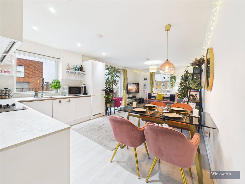 Property photo 3 of 10 Picture No. 04