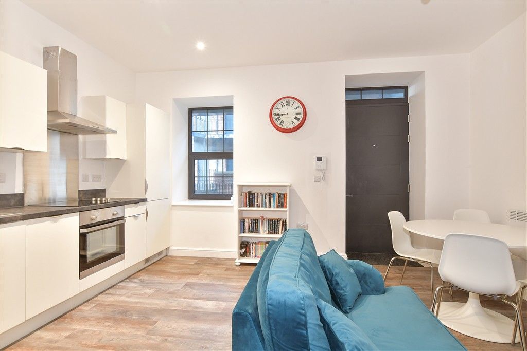 Property photo 2 of 7 Kitchen/Living Area