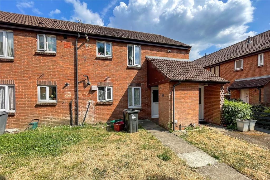 Property photo 1 of 8