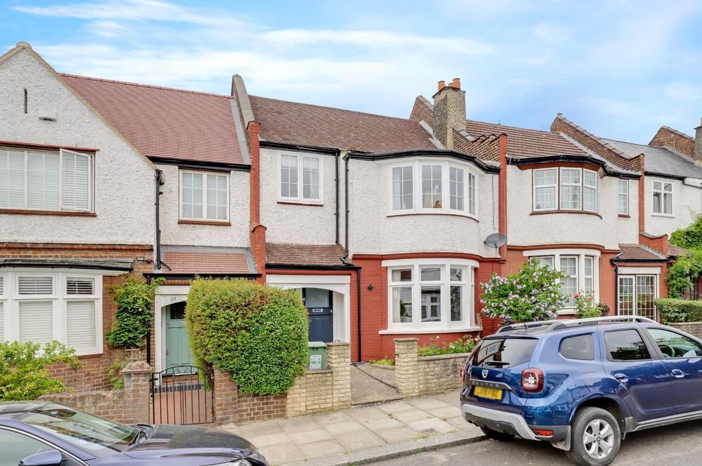 Property photo 2 of 15 15-d25Ajhpropworld - 25 Dukesthorpe Road - 43.Jpg