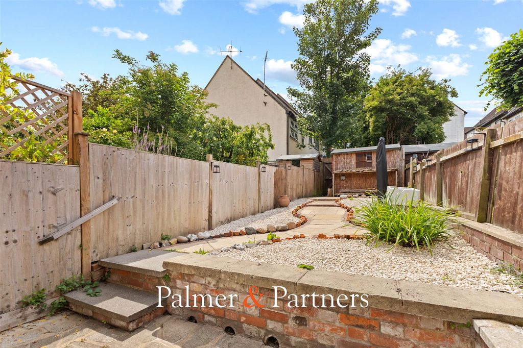 Property photo 3 of 24 Picture No. 37