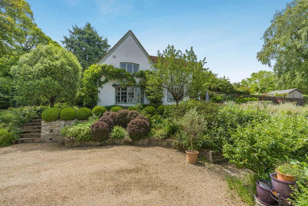 Property photo 1 of 30