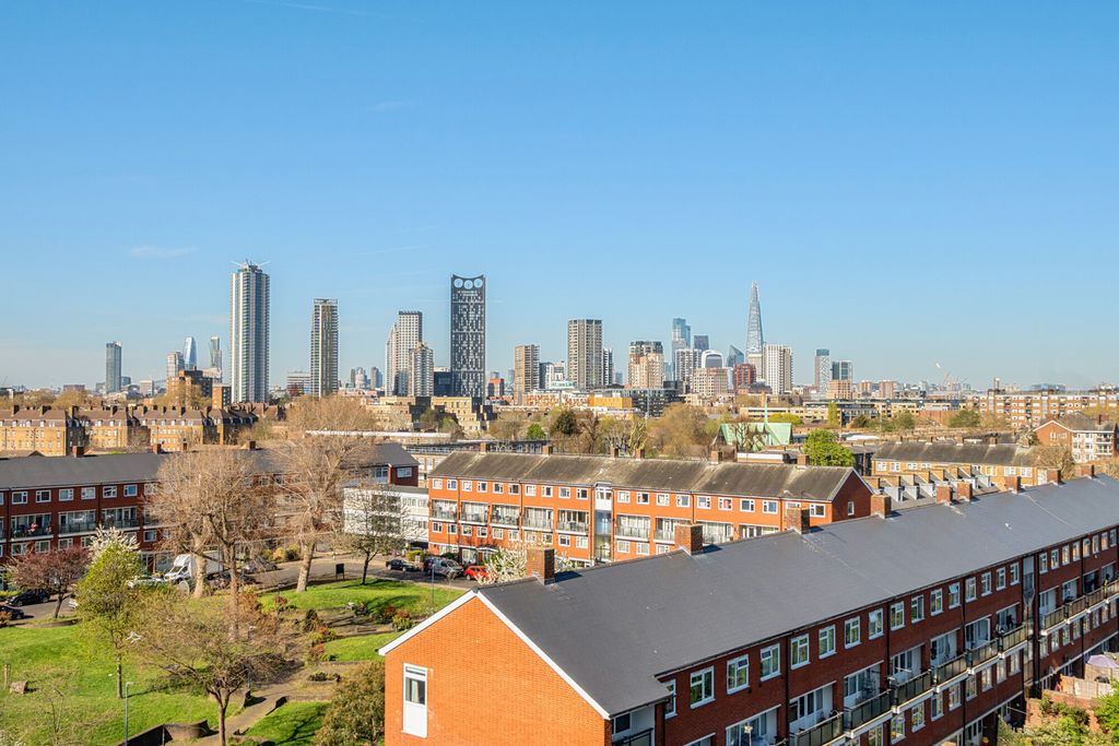 Property photo 1 of 15 1438768-15-69d51d...