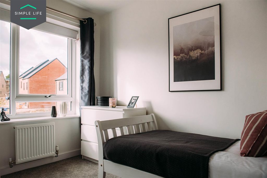 Property photo 3 of 9 Hawthorn_Bedroom 3.Jpg