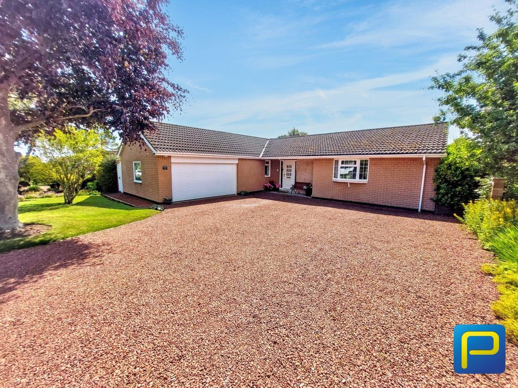 Property photo 1 of 31