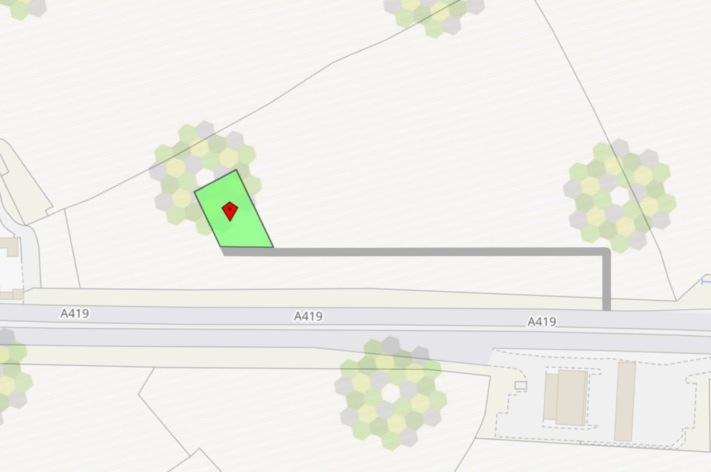 Property photo 2 of 5 Clacutt Farm Green