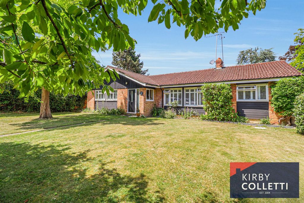 Property photo 1 of 35