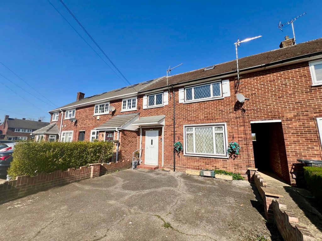 Property photo 1 of 21 Front