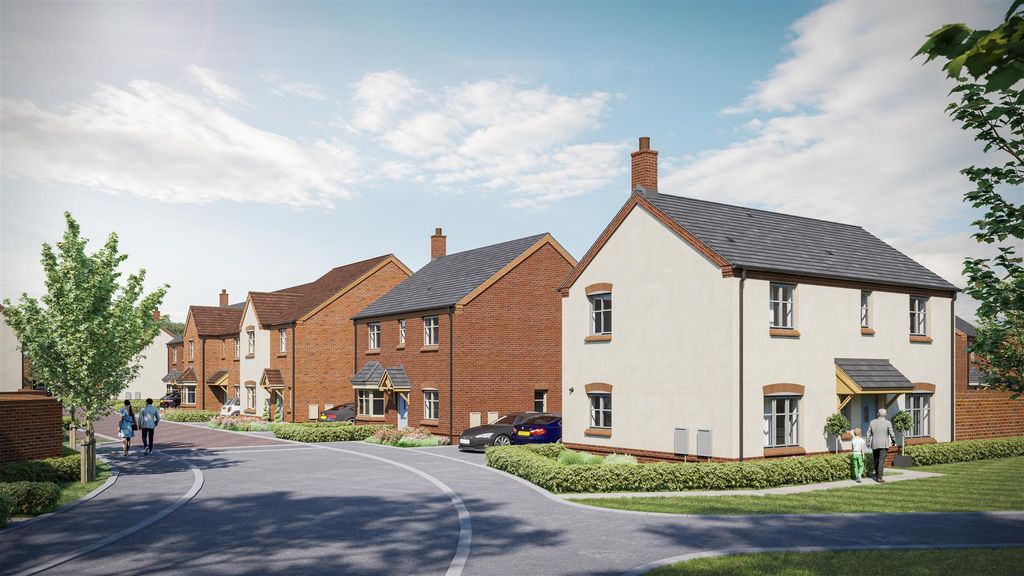 Property photo 2 of 7 Mg-1442-Investin-Cromwell-Lane-Exteriors-Street-Sc