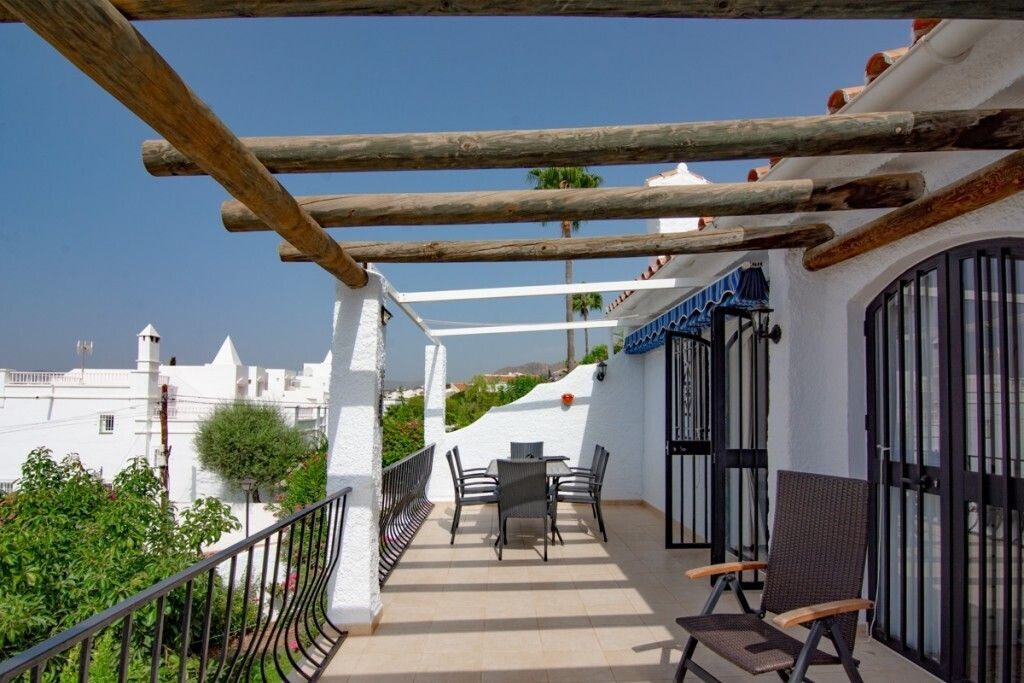Property photo 1 of 10 Terrace