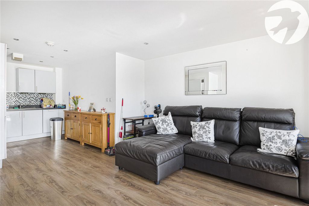 Property photo 1 of 15 Open Plan Living