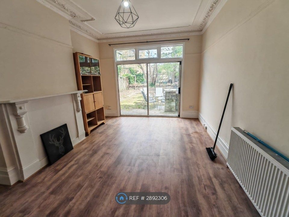 Property photo 2 of 12 Reception Room
