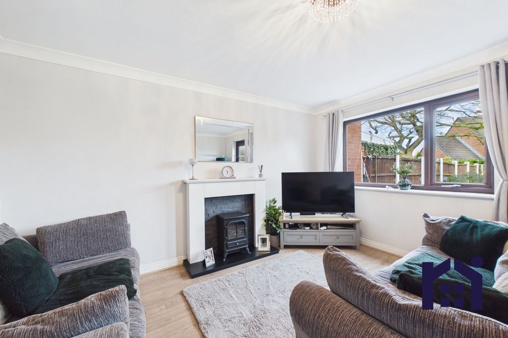 Property photo 2 of 17 Reception Room