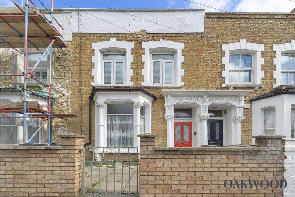 Property photo 1 of 24