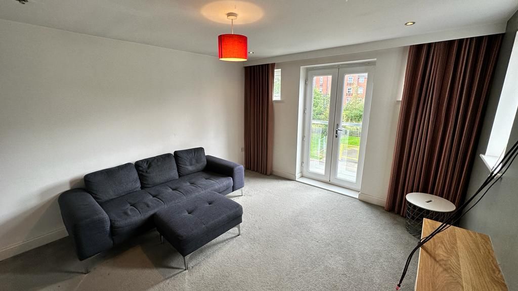 Property photo 2 of 36