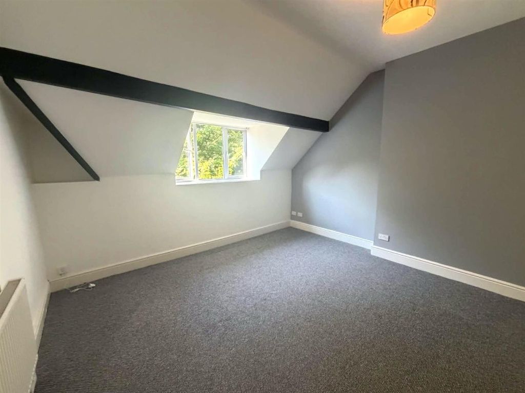 Property photo 3 of 12 d1A19Cf2-21E8-4A08-A479-Bb9858cd84Fb.Jpg
