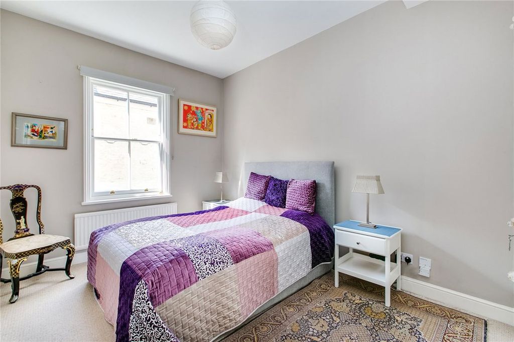 Property photo 3 of 6