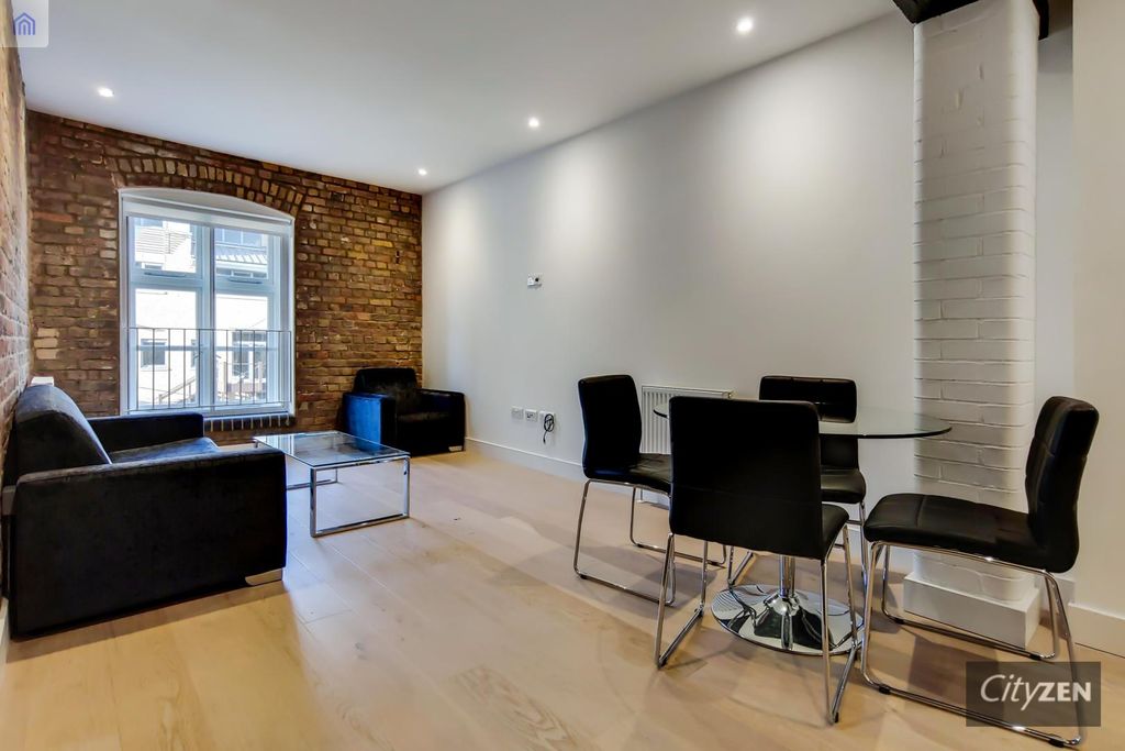 Property photo 1 of 12 Reception Room