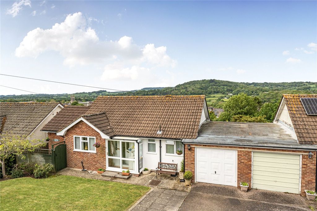 Property photo 1 of 24 Picture No. 28
