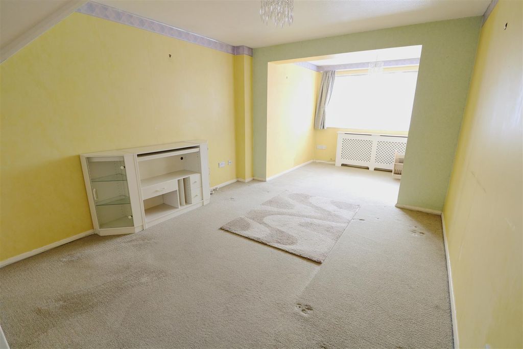 Property photo 2 of 13 Img_6740_Pe.Jpg