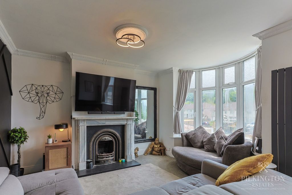 Property photo 2 of 16 5057744