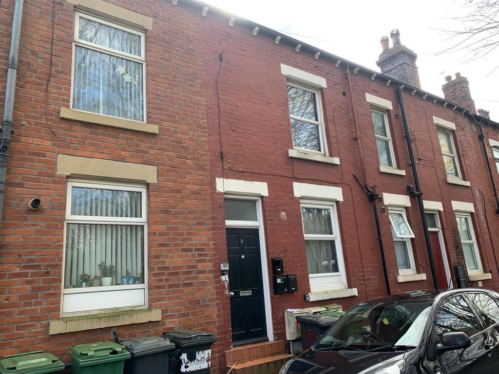 Property photo 1 of 6