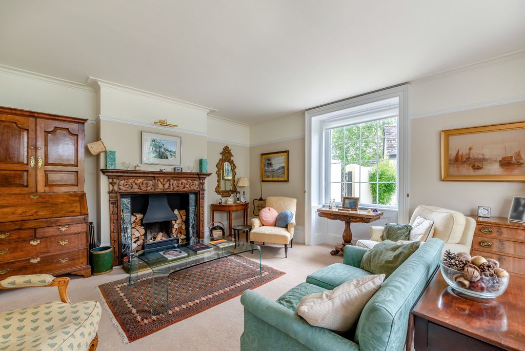 Property photo 2 of 14 Drawing Room