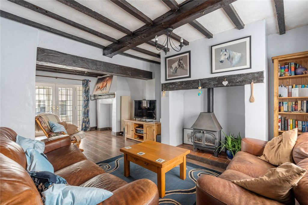 Property photo 2 of 40 Picture No. 17