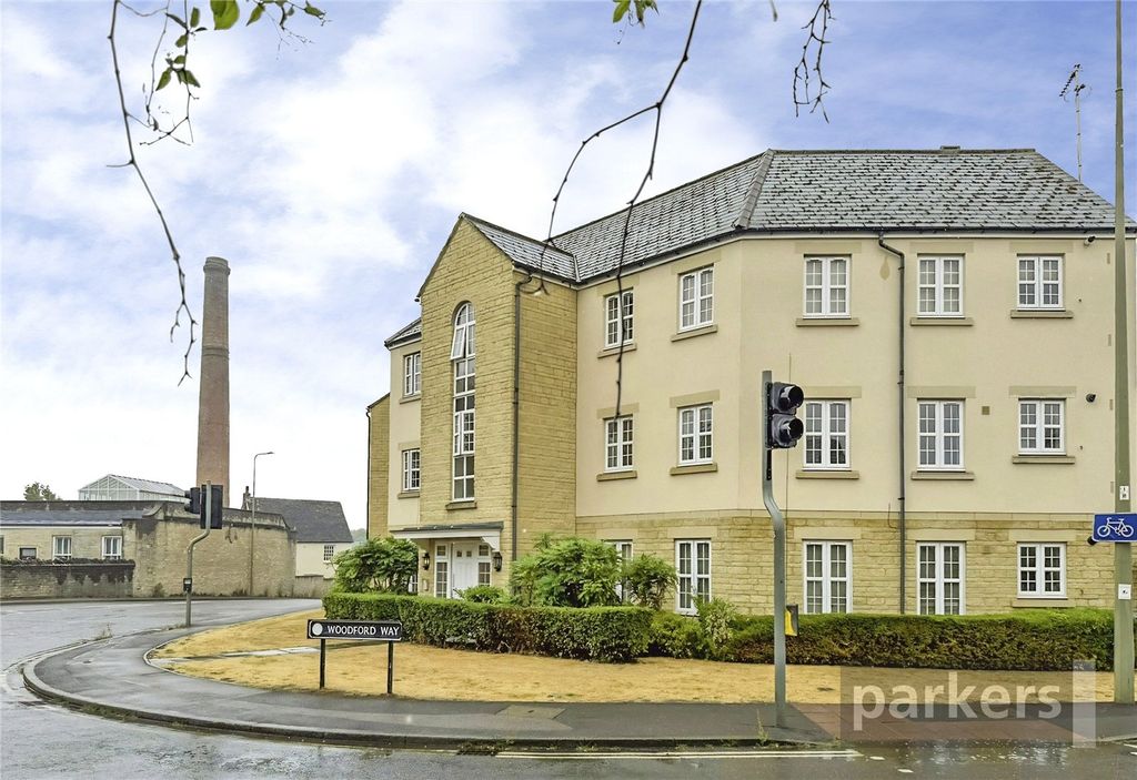 Property photo 1 of 10 External