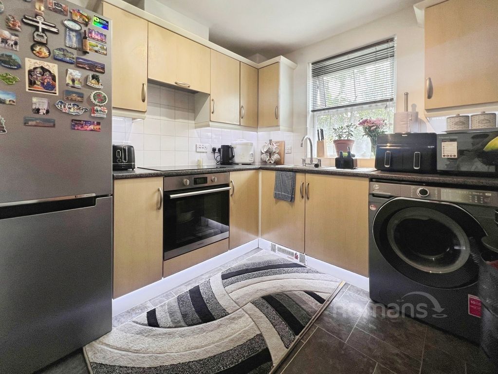 Property photo 3 of 19 Pbox-Img.Jpg