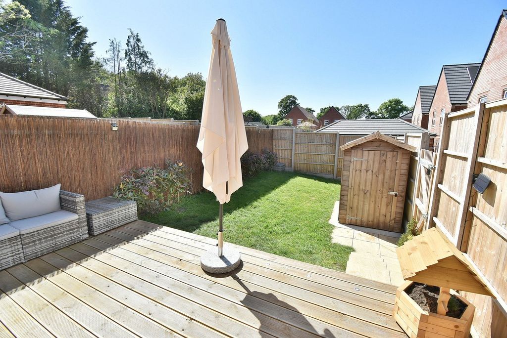 Property photo 3 of 19