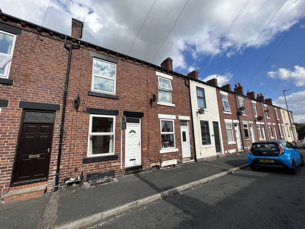Property photo 1 of 9 2 Bed Terrace