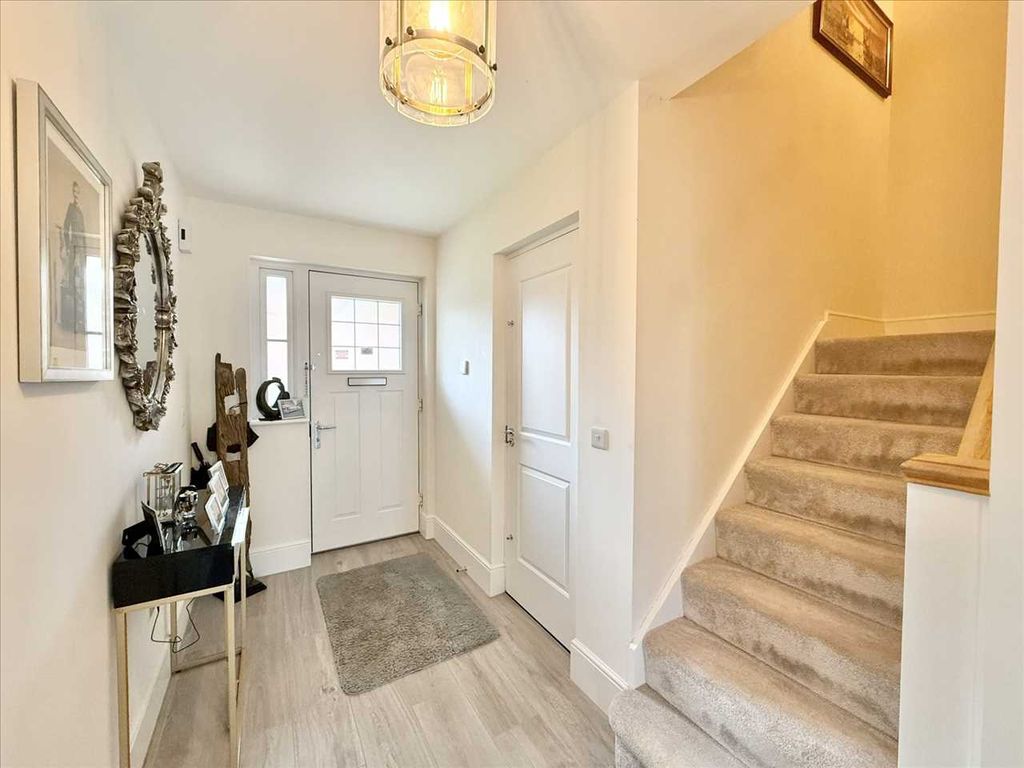 Property photo 2 of 30 Entance Hallway