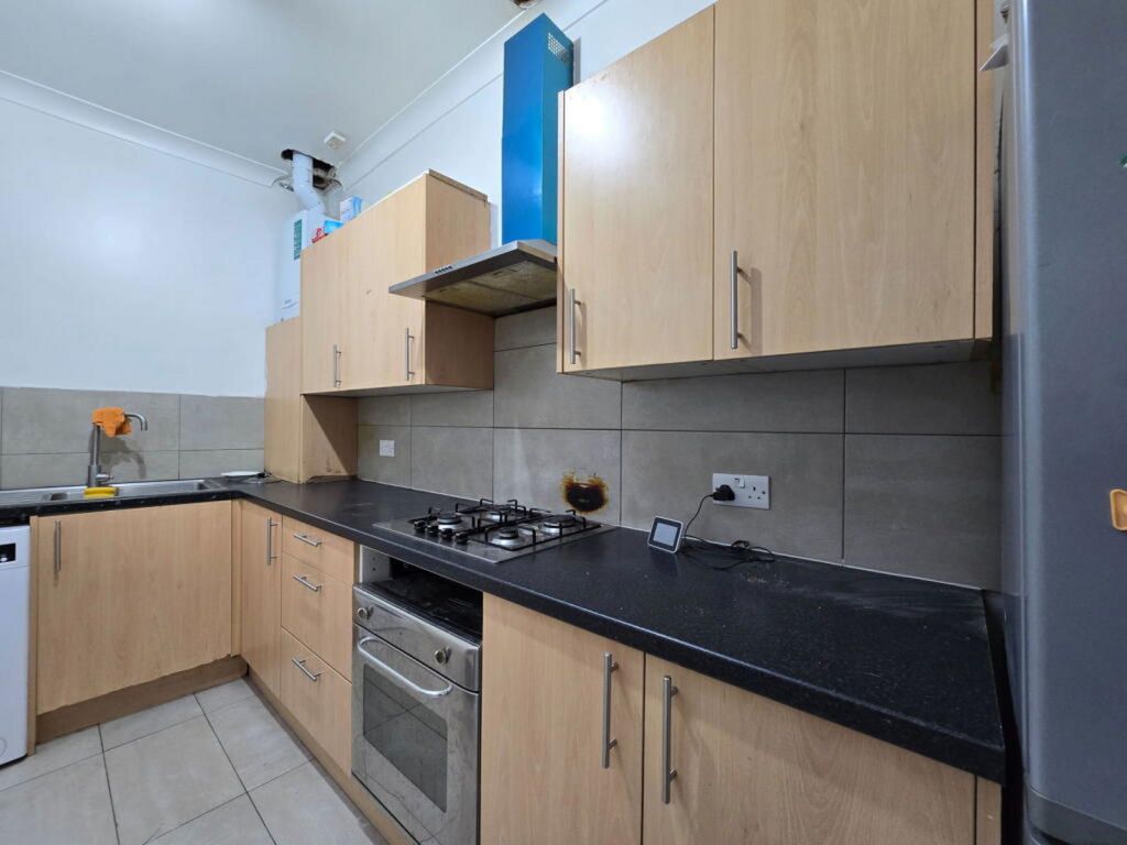 Property photo 3 of 5