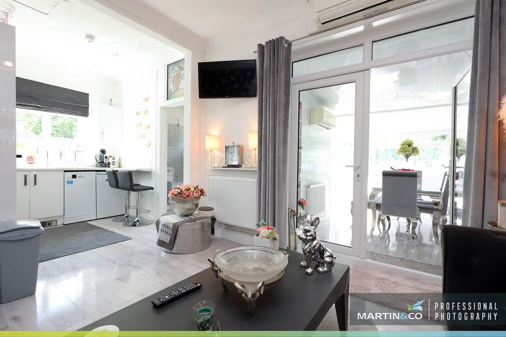 Property photo 3 of 29