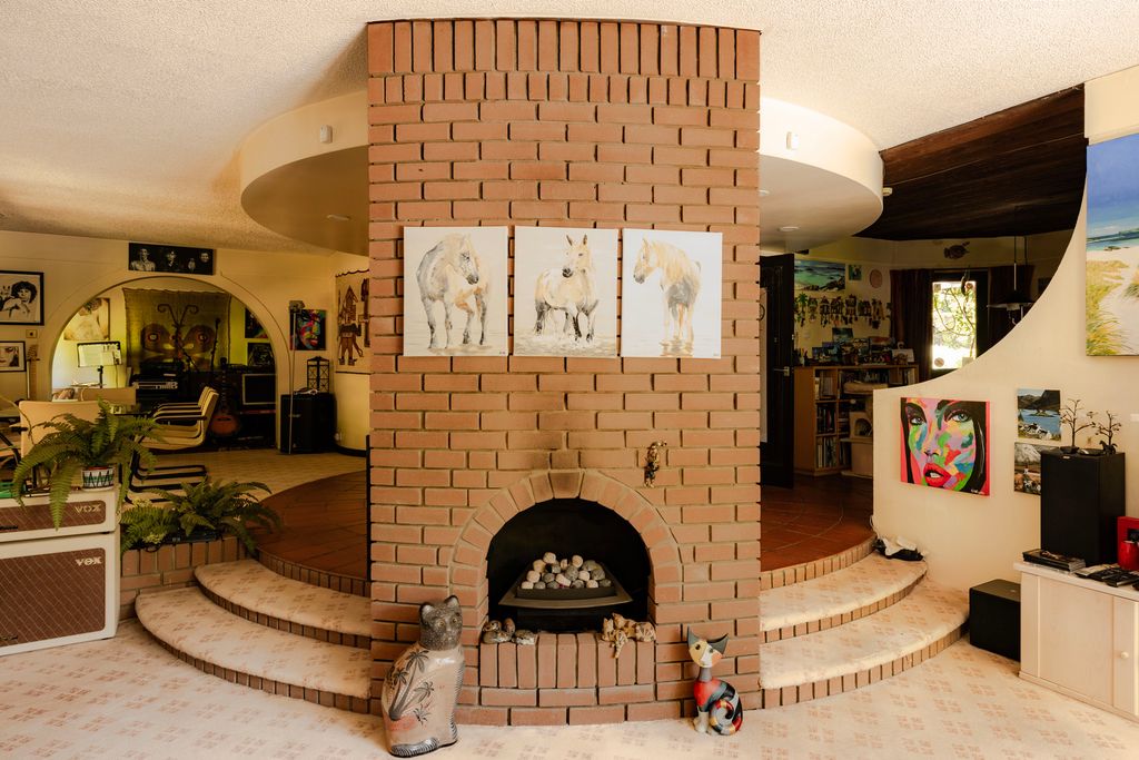 Property photo 2 of 32 287996 - 32 Barnton Gardens 18.Jpg