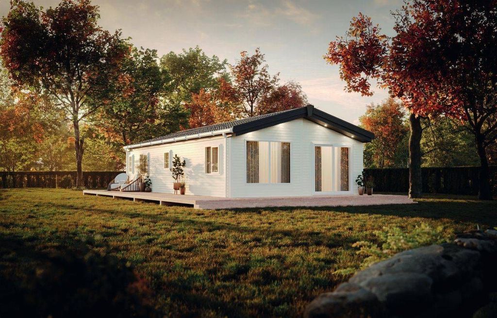 Property photo 1 of 8