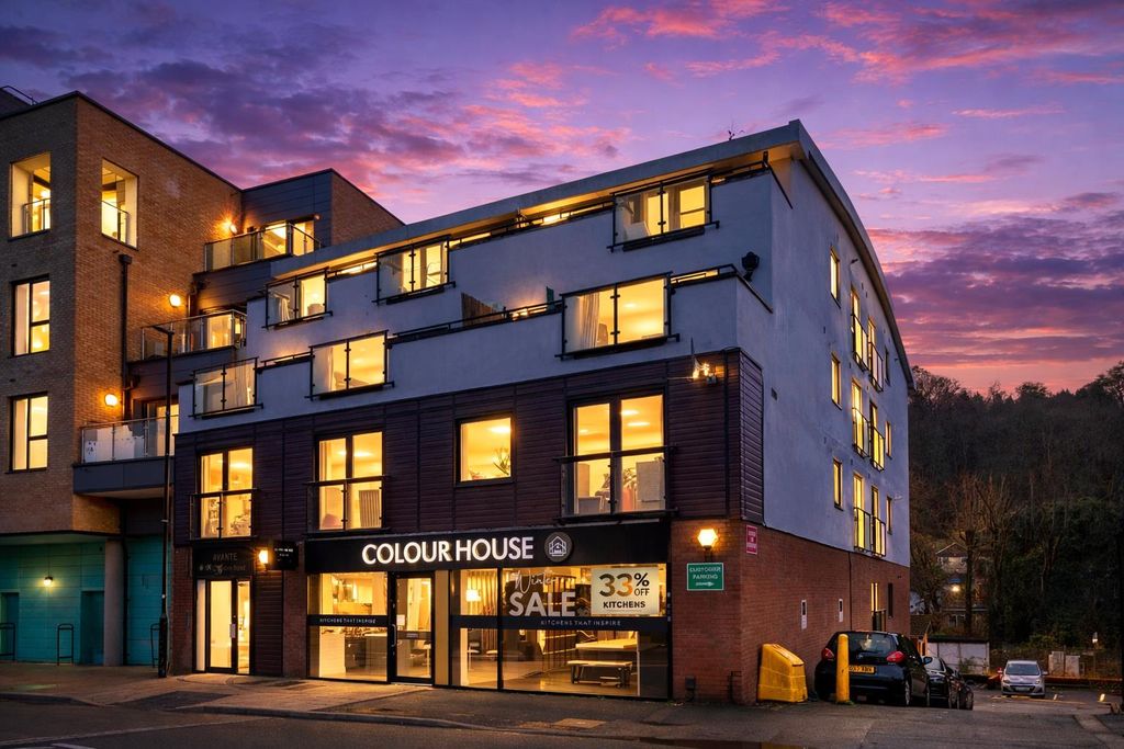 Property photo 1 of 10 Dusk Exterior.Jpg