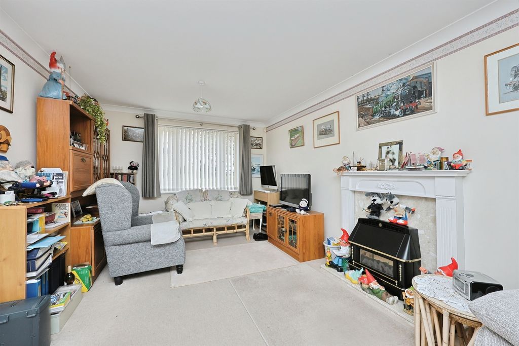 Additional image 11 of 4 bed detached house for saleWallace Close, Dereham NR19