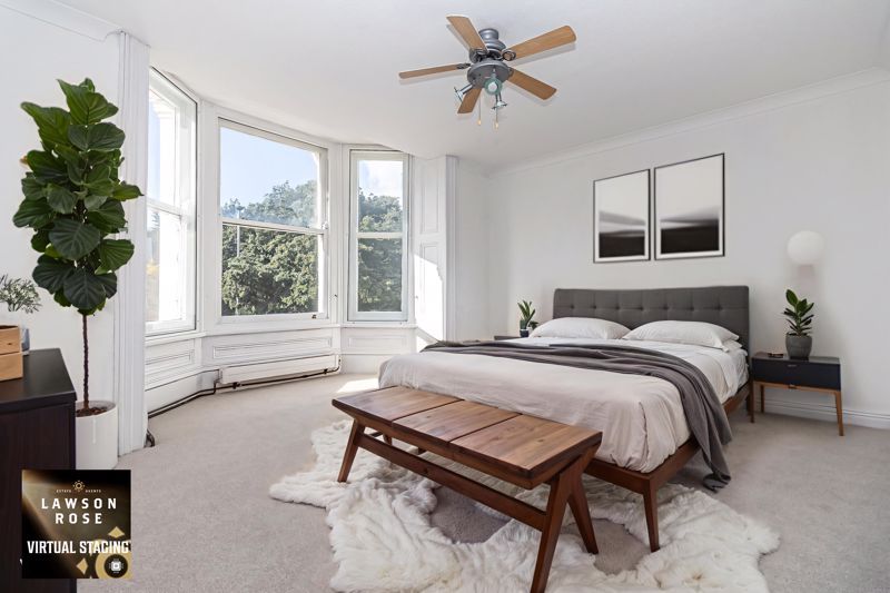 Property photo 3 of 16 .