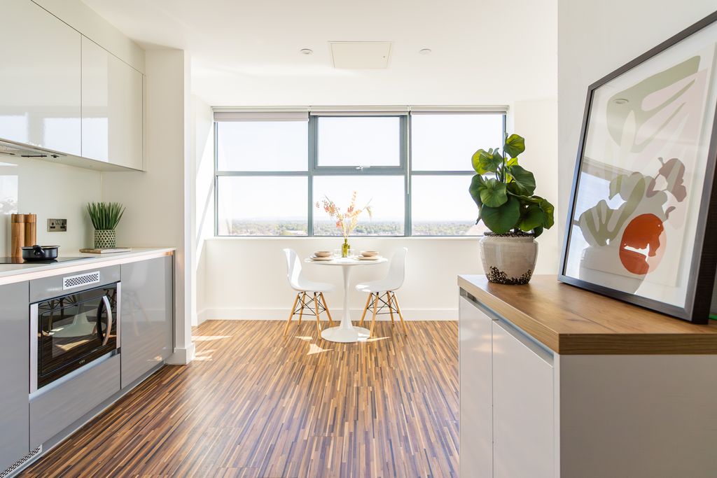 Property photo 2 of 12