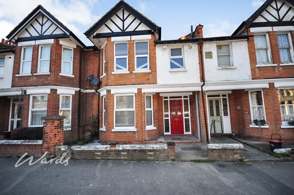 Property photo 1 of 9 Front