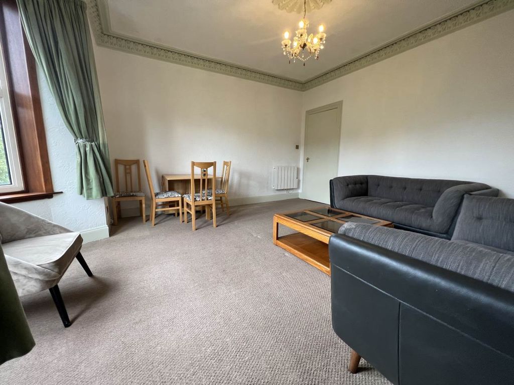 Property photo 3 of 12 Img_1857