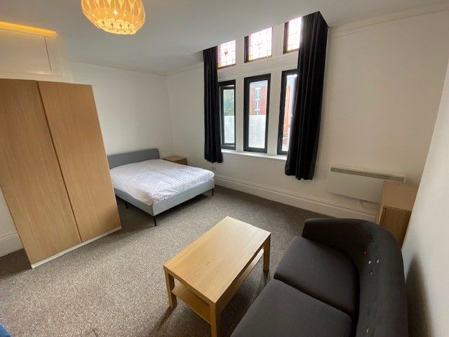 Property photo 1 of 5 Wilmslow Road